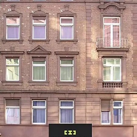 Ξενοδοχείο Colour 3*