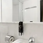 Hotel Colour