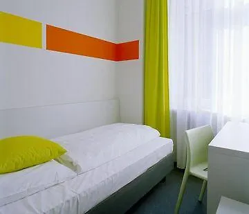 Hotel Colour