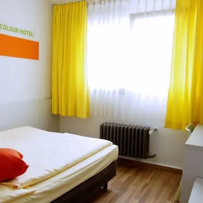 Hotel Colour 3*