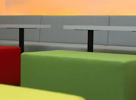 Hotel Colour